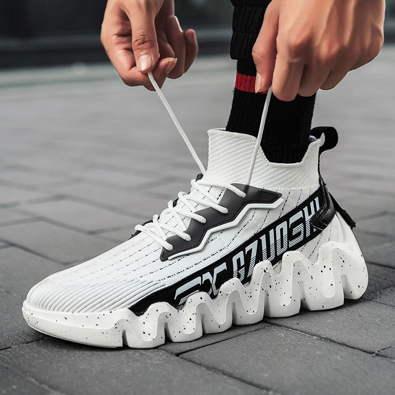 Lace-up outdoor men's shoes